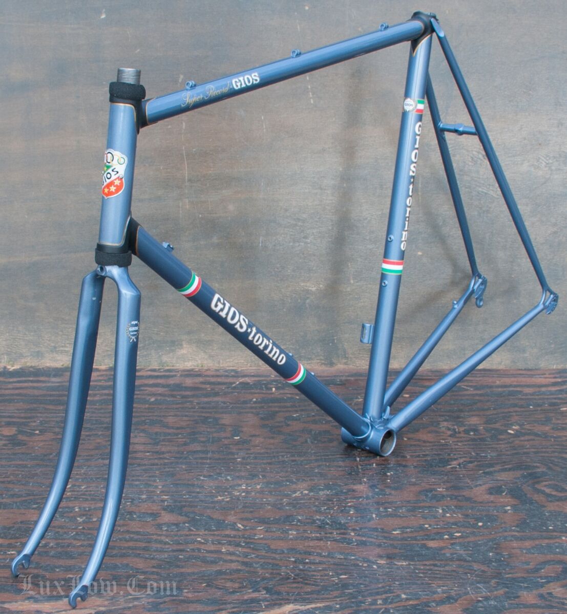 Vintage Gios Torino Aerodynamic Road Bike FRAME & FORK Steel Vintage Gios Torino Aerodynamic Road Bike FRAME & FORK Steel