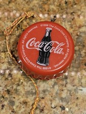 1998 Coca-Cola  YoYo Shaped Like a Bottle Cap