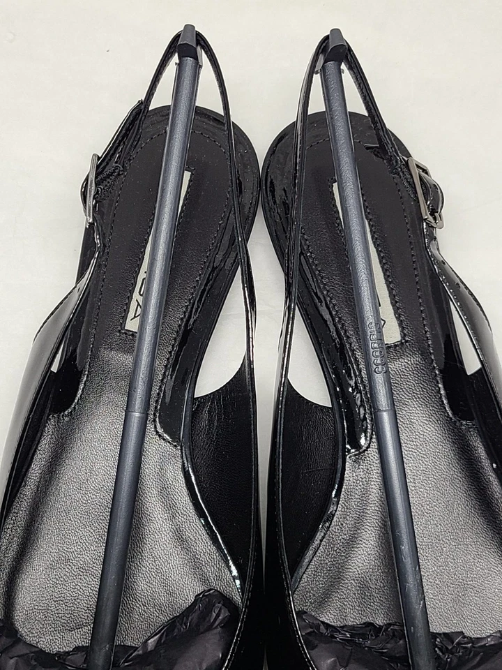 VIA SPIGA Women 8 M Flat Shoes V-Until-Black Patent Toe Ankle strap, New in Box - Image 4 of 4