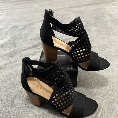 ShoeDazzle Black Laser Cut Cage Block Heel Sandals Open Toe Buckle Strap 3.5''