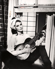 AUDREY HEPBURN ACTRIZ DESAYUNO EN GUITARRA TIFFANY'S 8"x10" Fotografía