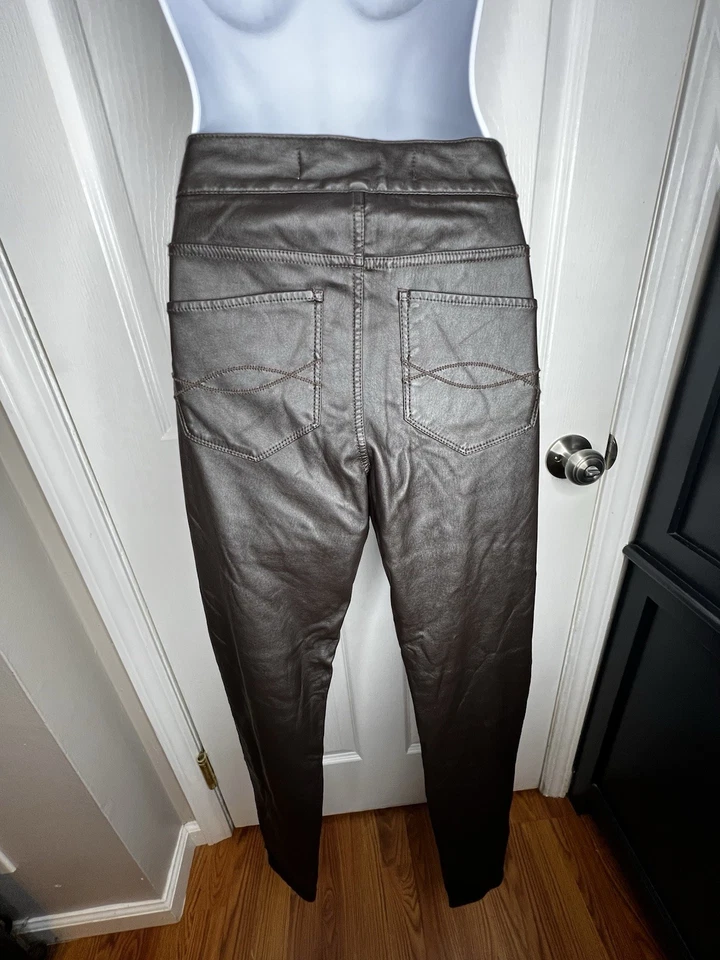 Abercrombie & Fitch AF Women’s 6 Dark Brown Vegan Leather Skinny Jeans Pant W 28 - Image 4 of 4
