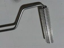 Nobby 3/4" x 3" Fiberglass Laminating Bubble Roller for Resin Silver 