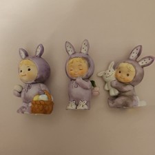 3 VTG Russ Berrie Figurine Child EASTER PAJAMAS Bunny Slippers Flower Basket