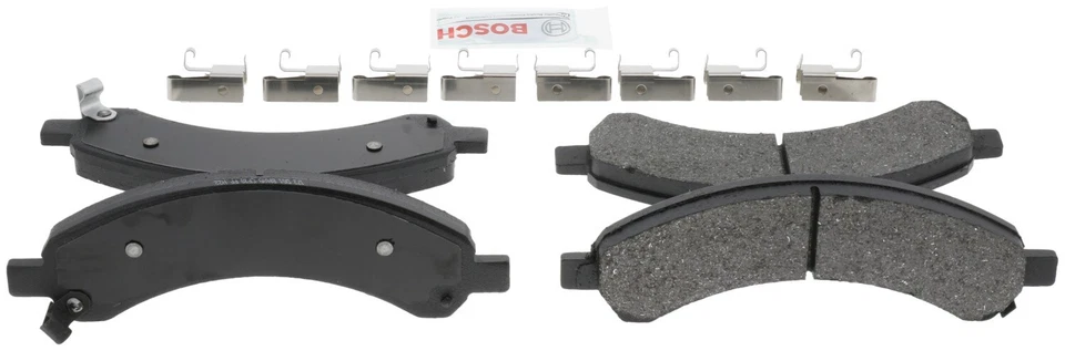 Pastillas de freno traseras de cerámica Bosch con herrajes para Chevrolet Express 3500 2003-2008 Foto 4 de 4