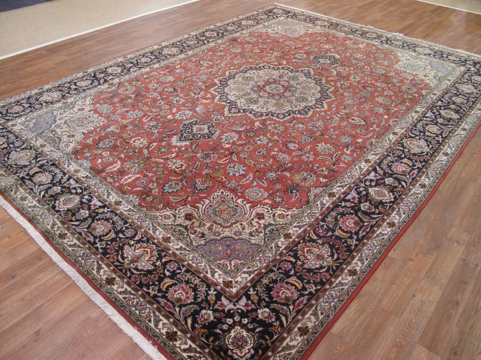 Traditional Hand-Knotted Tabrize Area Rug | 8'3" x 11'6" | 100% Wool/Silk Blend - Image 2 of 4