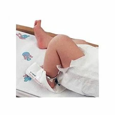 Cardinal Health Infant Heel Warmer with Tape 4'' x 4'' -1 Count