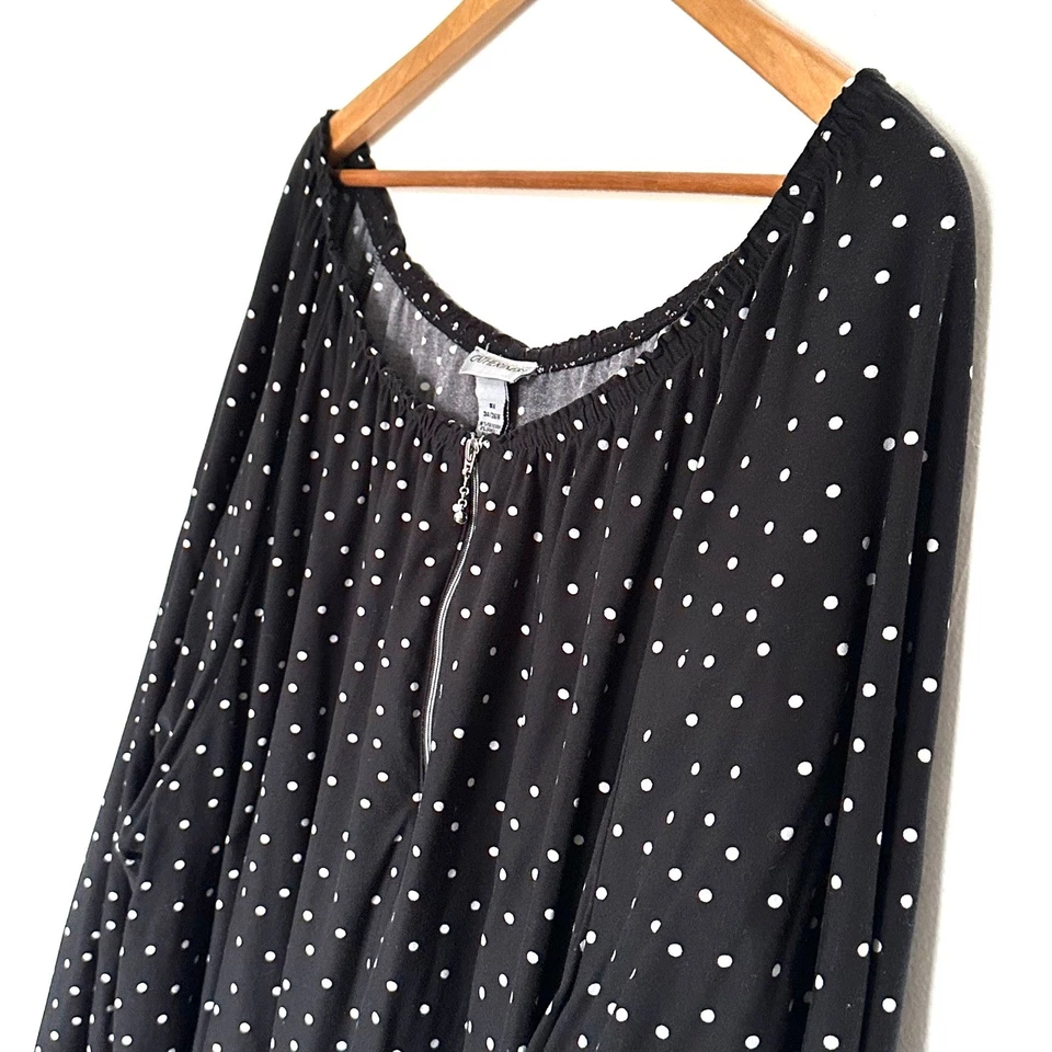 Túnica Catherines Plus para mujer 5X negra blanca lunares manga 3/4 cremallera cuello top Foto 3 de 4