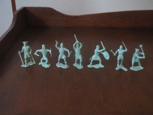 Marx Vintage 54mm Viking Lot 7 Different Light Green Figures