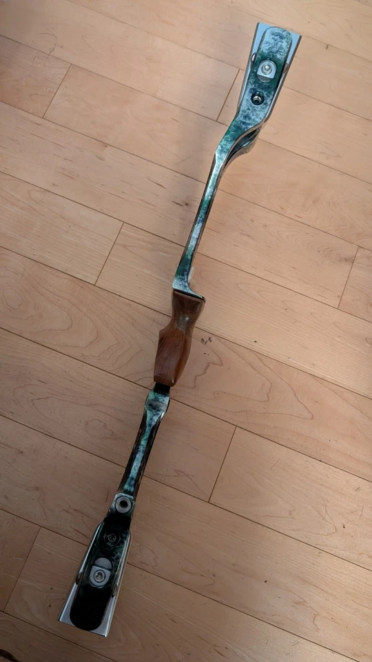 Archery: Left Hand Hoyt Avalon+ 23" Olympic Recurve/Barebow ILF Riser - Image 4 of 4