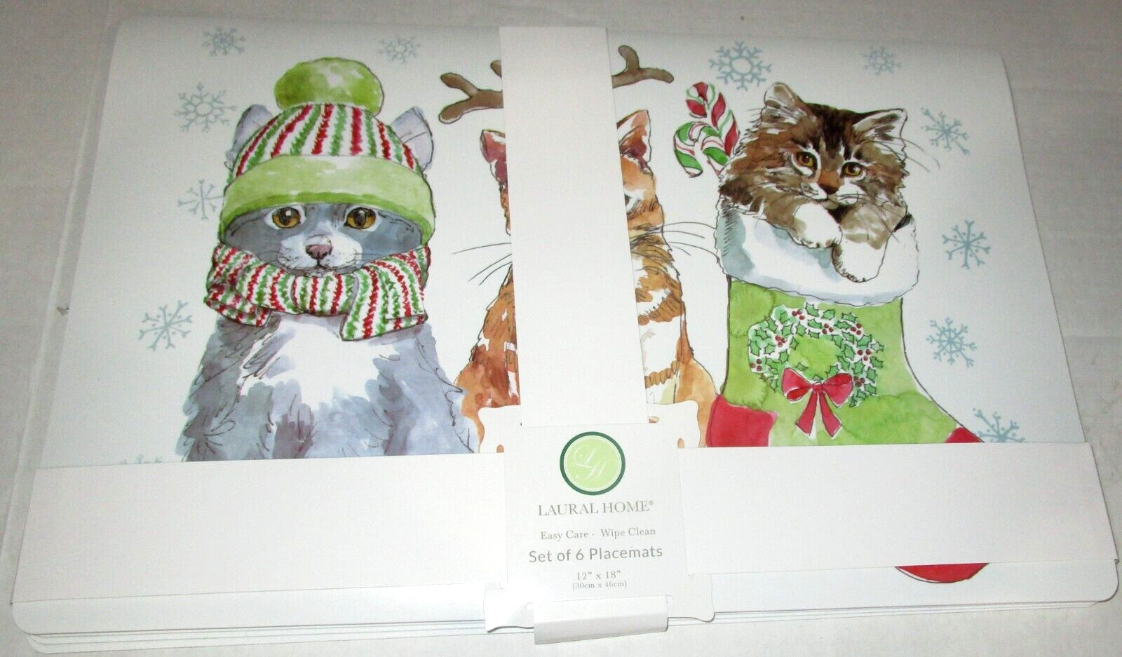 CHRISTMAS ~ VINYL PLACEMAT'S ~ 12" x 18" ~ Set of 4 ~ CHRISTMAS KITTENS