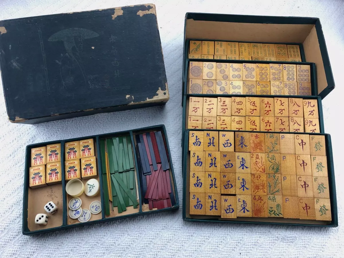 Wooden Mahjong Board Game