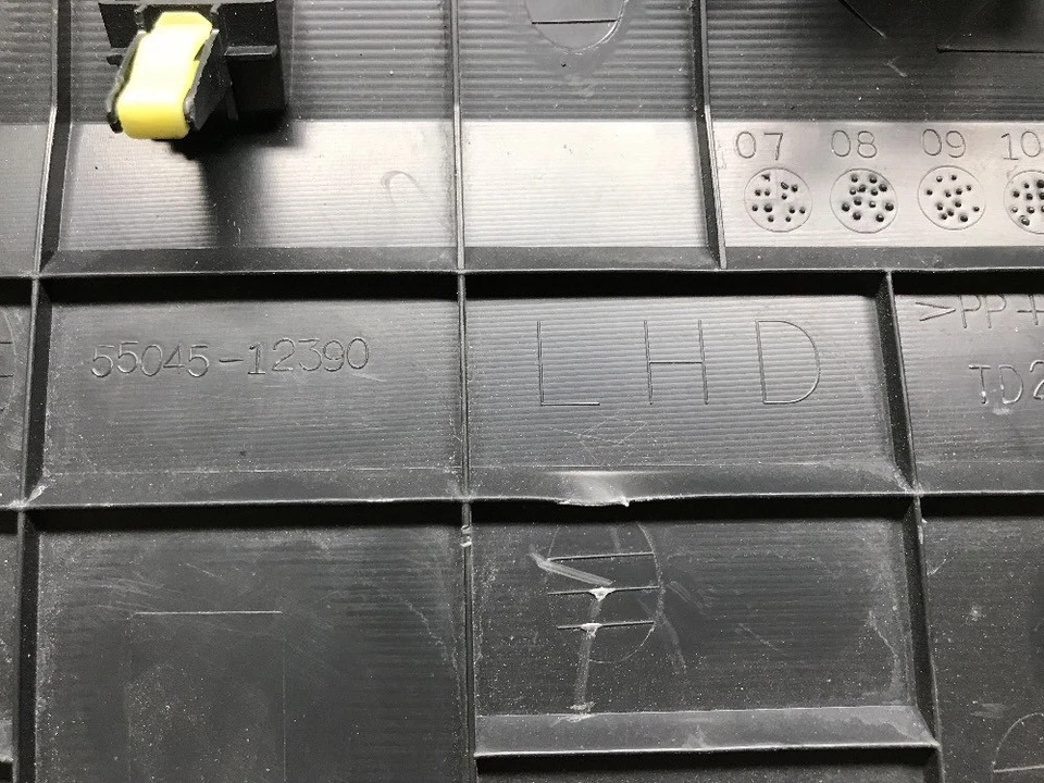 Panel de instrumentos Scion TOYOTA OEM 08-15 xB tablero - cubierta inferior  Foto 3 de 3