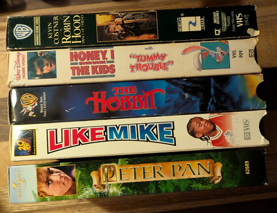 VHS Lot of 5 Family Movies   The Hobbit, Robin Hood, Peter Pan, Honey I Shrunk
