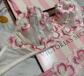 Victoria's Secret Wicked Peony Embroidery White Pink Unlined Bra Thong Set