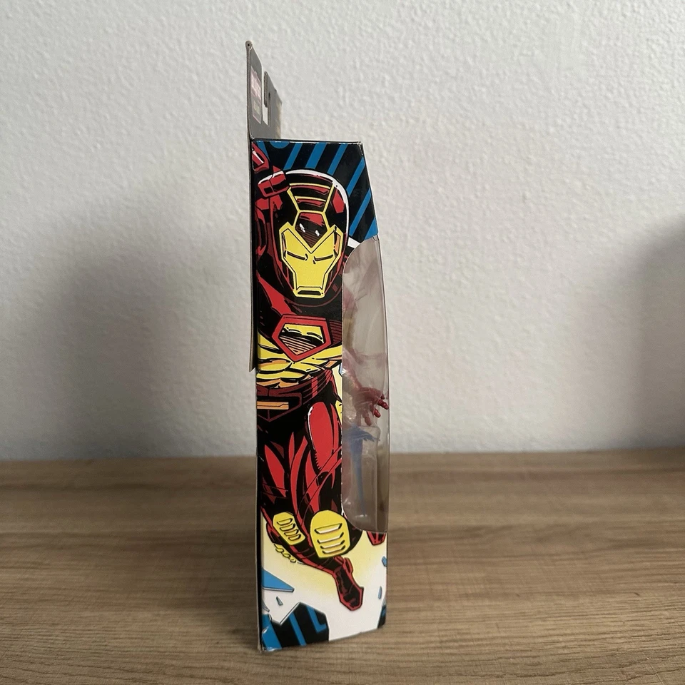 孩之宝漫威传奇钢铁侠模块化盔甲 6 英寸可动人偶 — 第 3/4 张图片