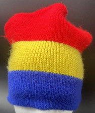 Retro Winter Beanie Hat Youth Kids Boys Acrylic 3-Pointed Romania Flag Themed