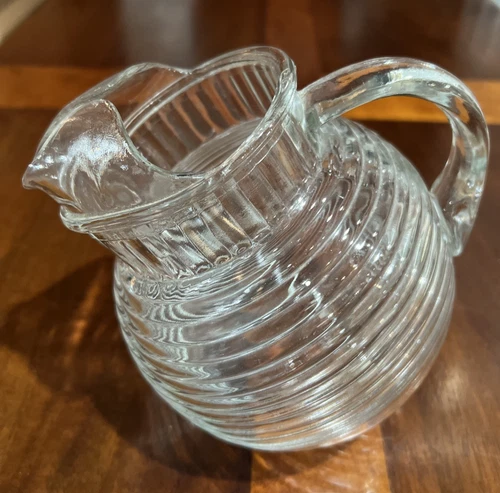 VINTAGE ART DECO  1938-43 ANCHOR HOCKING MANHATTAN PITCHER