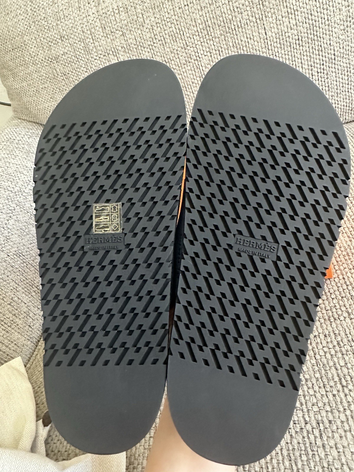 Size 39EU NIB HERMÈS Blue Jean Suede Women’s Chypre Sandals thumbnail 18