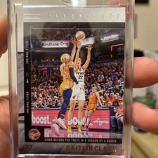 2025 Panini Caitlin Clark Chronicled - WNBA Caitlin Clark #9