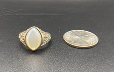 925 Sterling Silver Genuine Mother Of Pearl Ring - Size 7