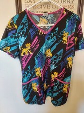 Disney lion king scrub top Size Medium