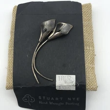 Beautiful Vintage Stuart Nye Sterling Silver Lily Flower brooch pin Mourning