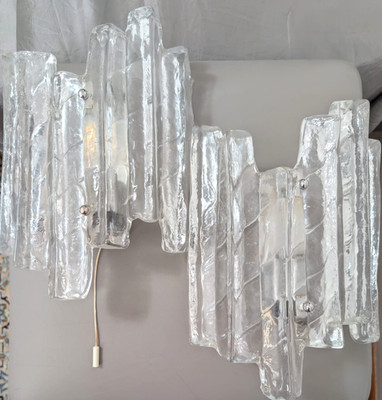 Ein Paar Wandleuchten aus Eisglas von Fischer Leuchten mit Zugschalter Vintage