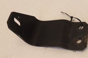 08-17 FREIGHTLINER CASCADIA 125 DD15 BATTERY BOX MOUNTING BRACKET SUPPORT OEM