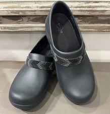 Crocs Neria Pro II Womens Black Non-Slip Resistant Dual Comfort Work Clog Size 9