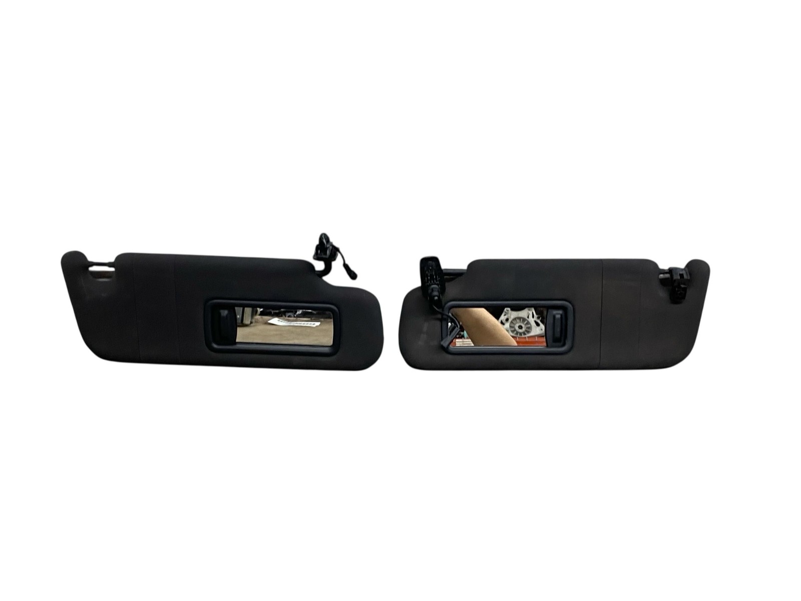 2017-2024 MASERATI LEVANTE OEM FRONT RIGHT & LEFT SUN VISOR SHADE SET BLACK