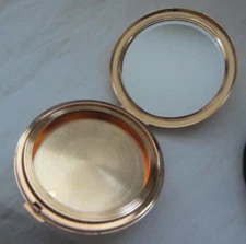 Contessa Vintage Swiss Face Powder Compact AGME Gold Tone New in Box Felt Bag