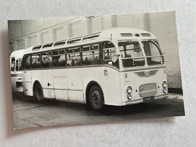 Bus Foto Bradford Depot Bristol MW6G ECW Karosserie Reisebus West Yorkshire VWU 234