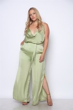 Womens Plus Size Olive Green Jumpsuit 3XL Drop Neck Pockets Silky Summer Travel