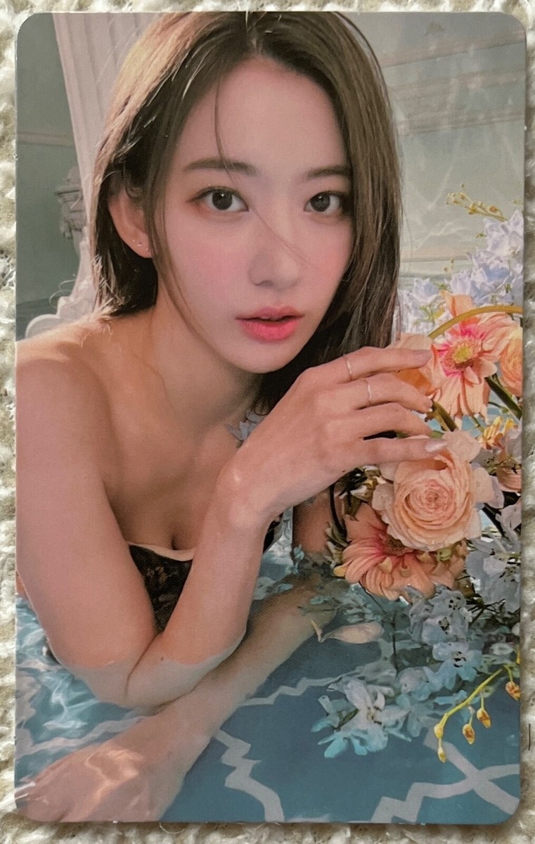 LE SSERAFIM - FEARLESS 1st Mini Album 100% Official PHOTOCARD
