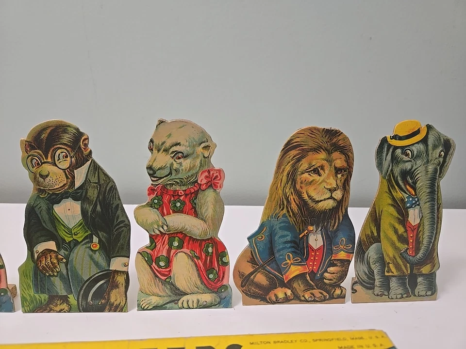 Vintage 1930's "THE JOLLY JUNGLEERS" A Novel Shooting Game by Milton Bradley - Image 3 of 4