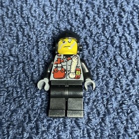 LEGO Dino Attack 7474 Urban Avenger vs. Raptor 100% Complete W/Box & Book