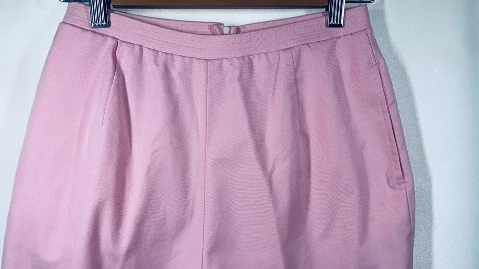 Koret of California Koratron Vintage Back Zip Shorts Womens Pink No Iron Stain - Image 2 of 4