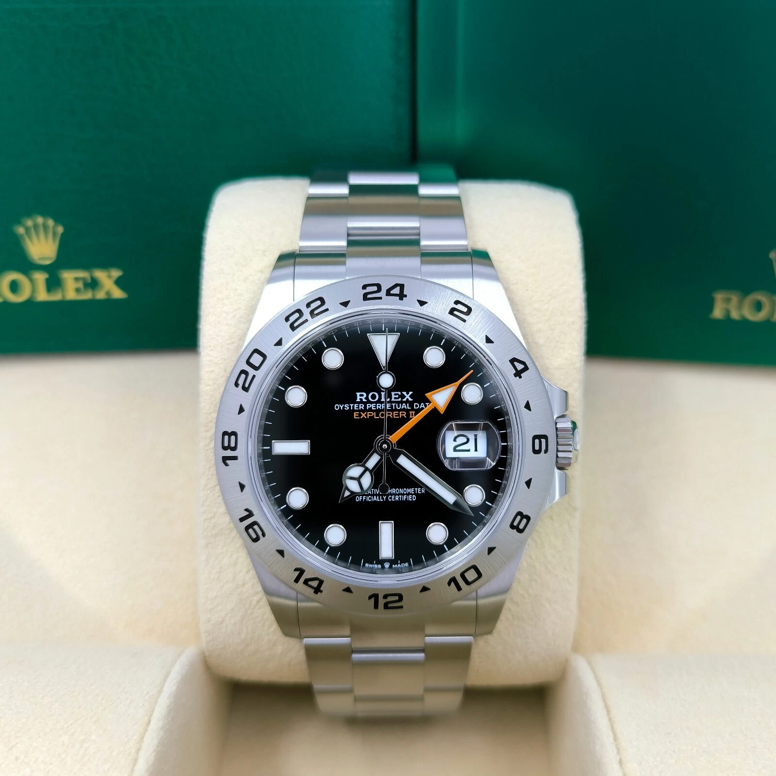 Rolex Explorer II 42mm, Black Dial, Oyster 226570-0002 Mint 2024