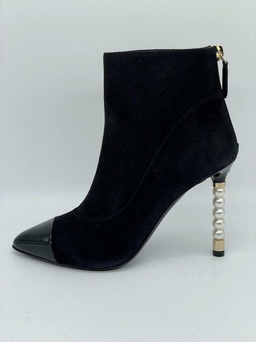 Ankle boots with pearl best sale heel