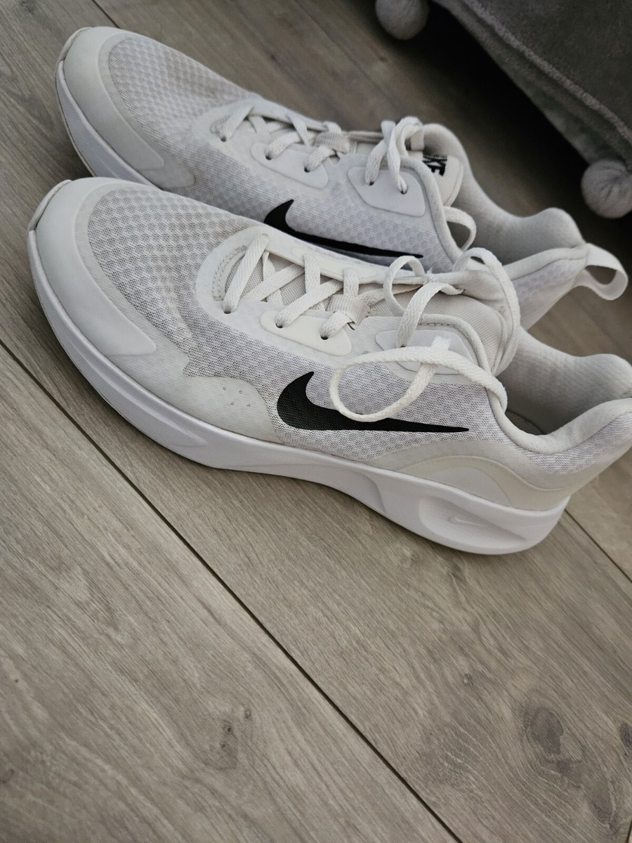 mens nike tanjun shoes white