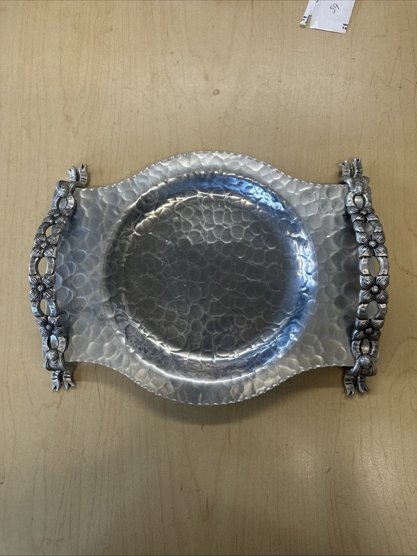 RODNEY KENT Hand Wrought Hammered Art Aluminum Metal #440 Serving Tray