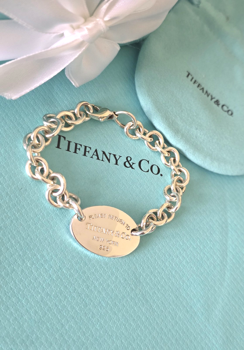 Return to Tiffany & Co. Oval Link Tag Silver 7.75