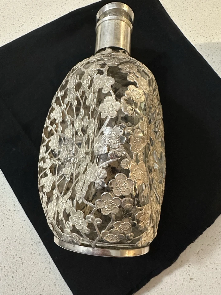 Antiguo abrigo de botella de whisky o licor con plata de ley 950 Foto 3 de 4