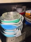 vintage pyrex casserole dish with lid
