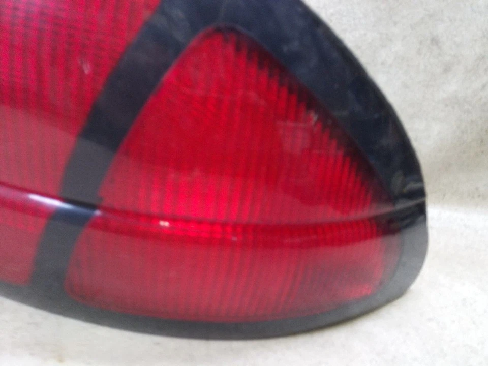 Passenger Right Tail Light Quarter Mounted Fits 95-01 CHEVROLET LUMINA CAR w118 - Image 3 of 4