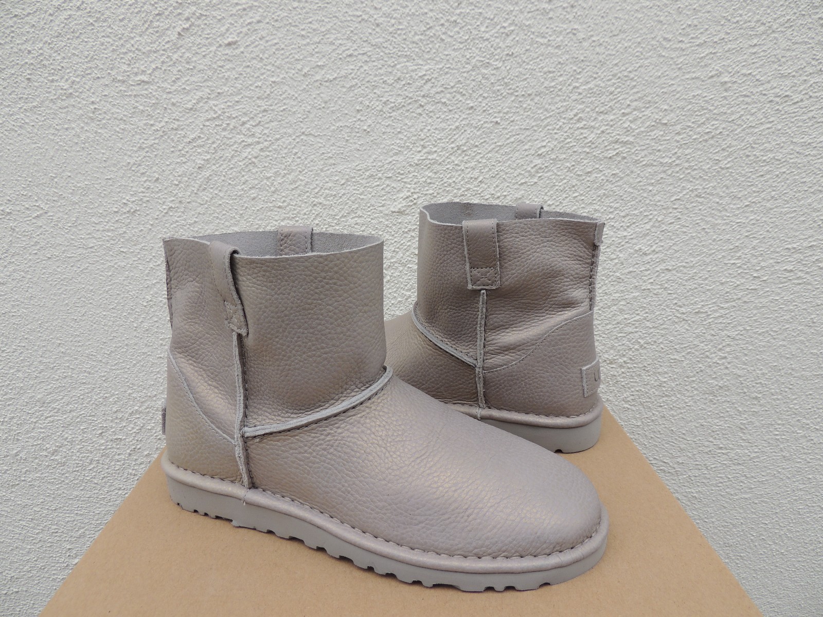 ugg boots 42
