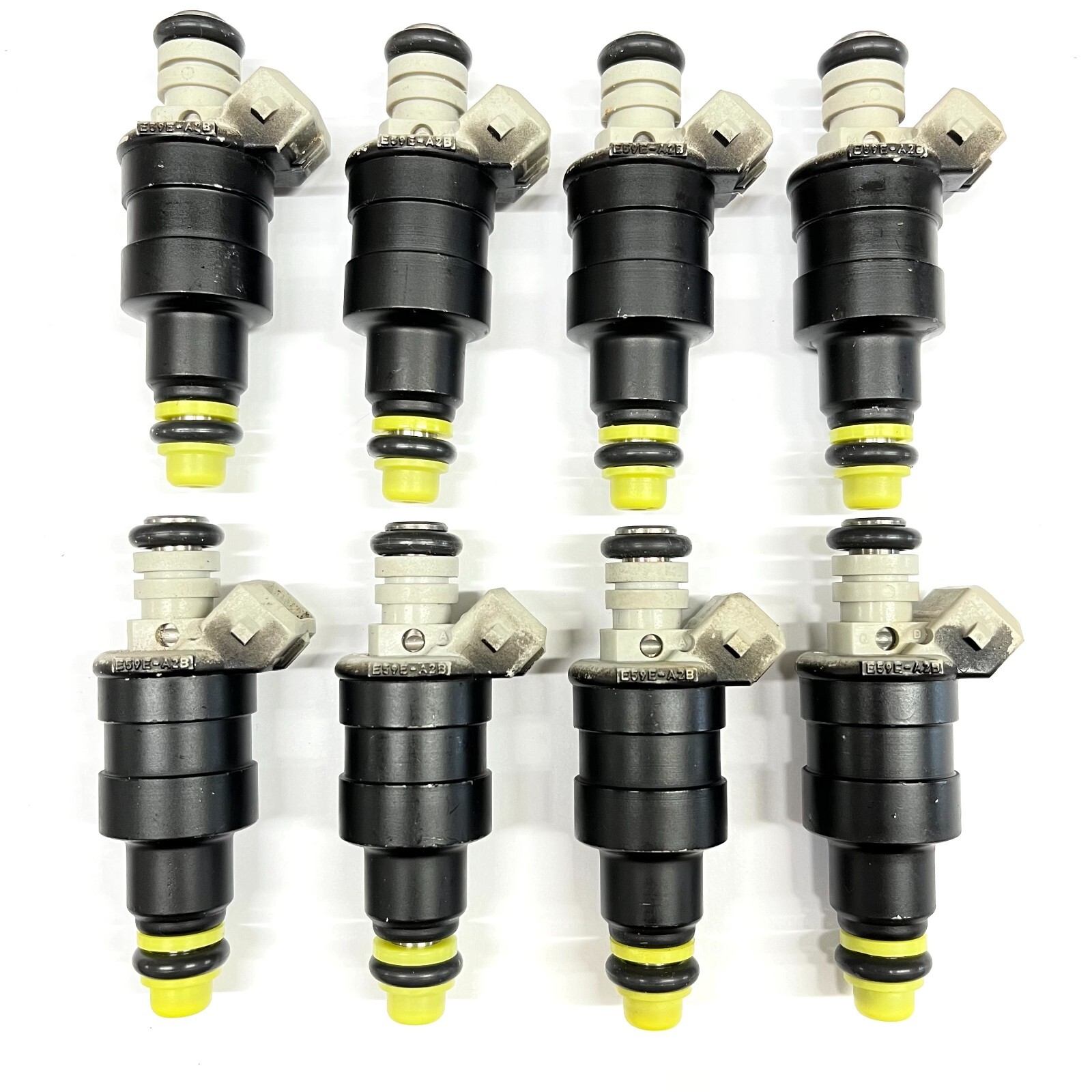 Motor Man E59E-A2B New Motorcraft fuel injectors for Lincoln Town Car 5 ...