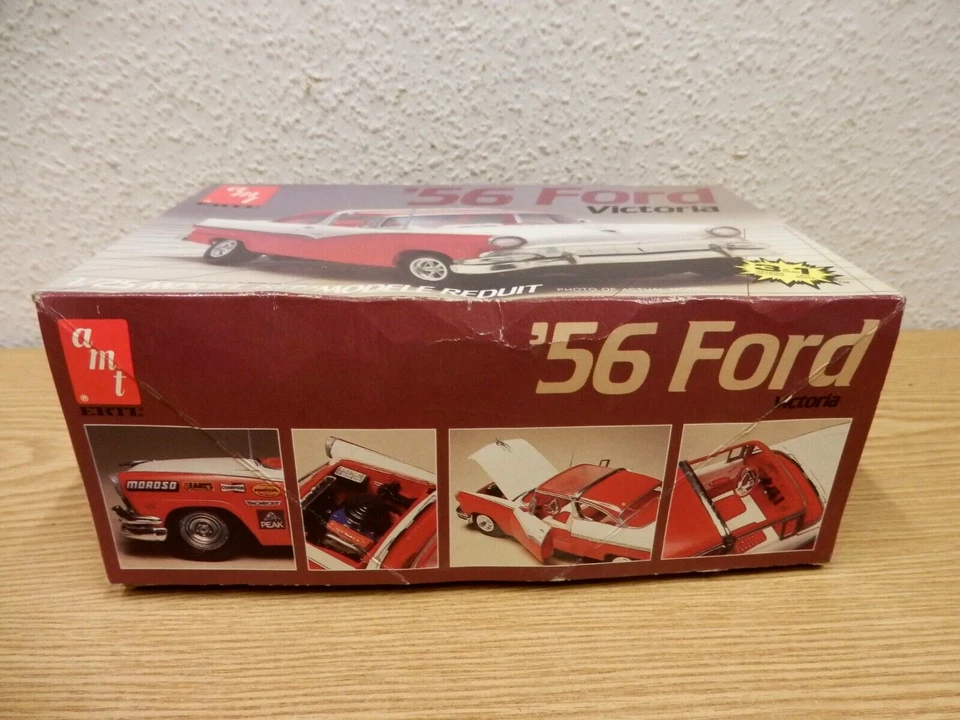 1956 Ford Victoria Modello Costruzione Set 1/25 AMT Ertl Oldtimer N. IN VP - Immagine 2 di 4