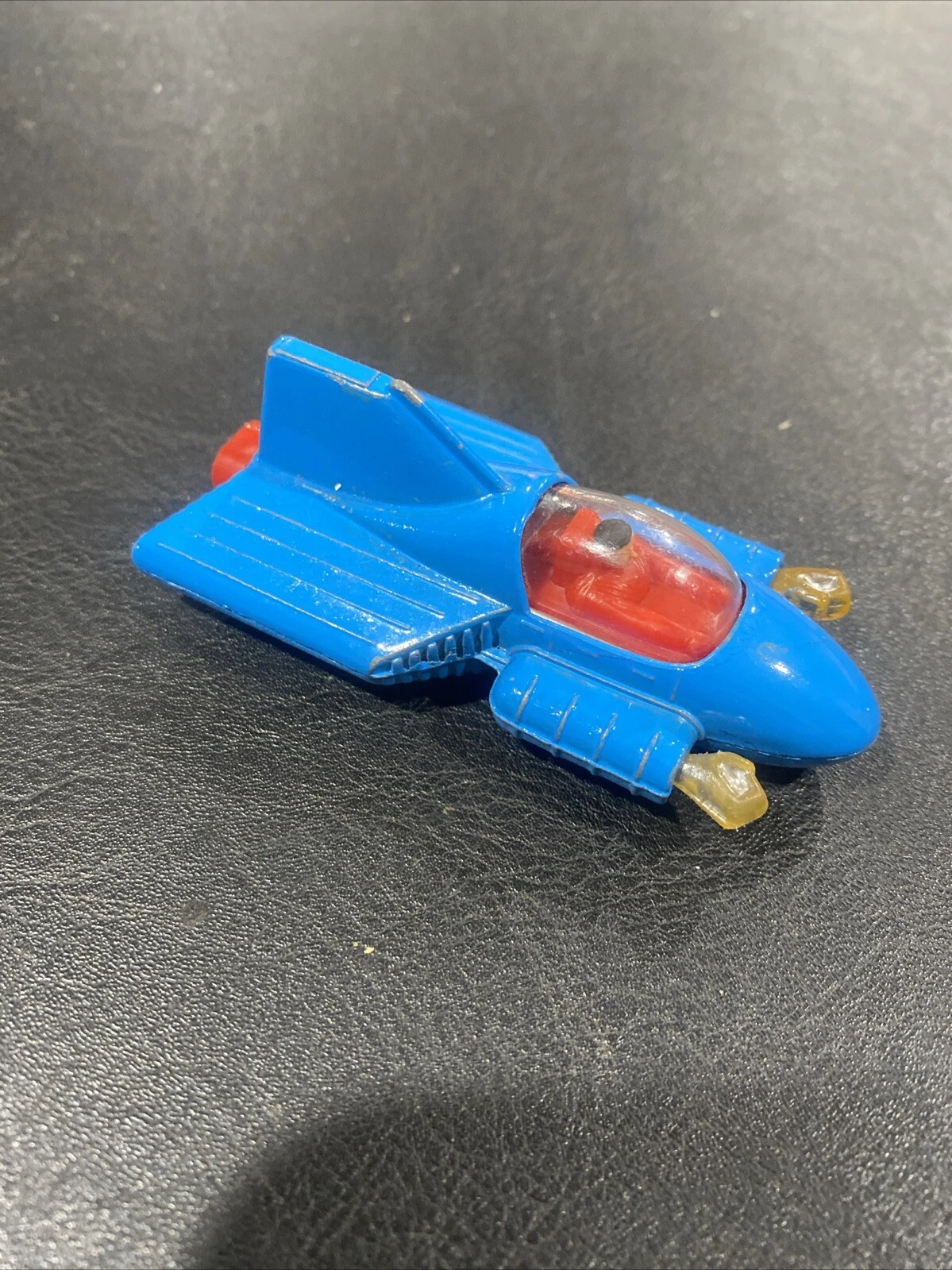Picture 2 of 5